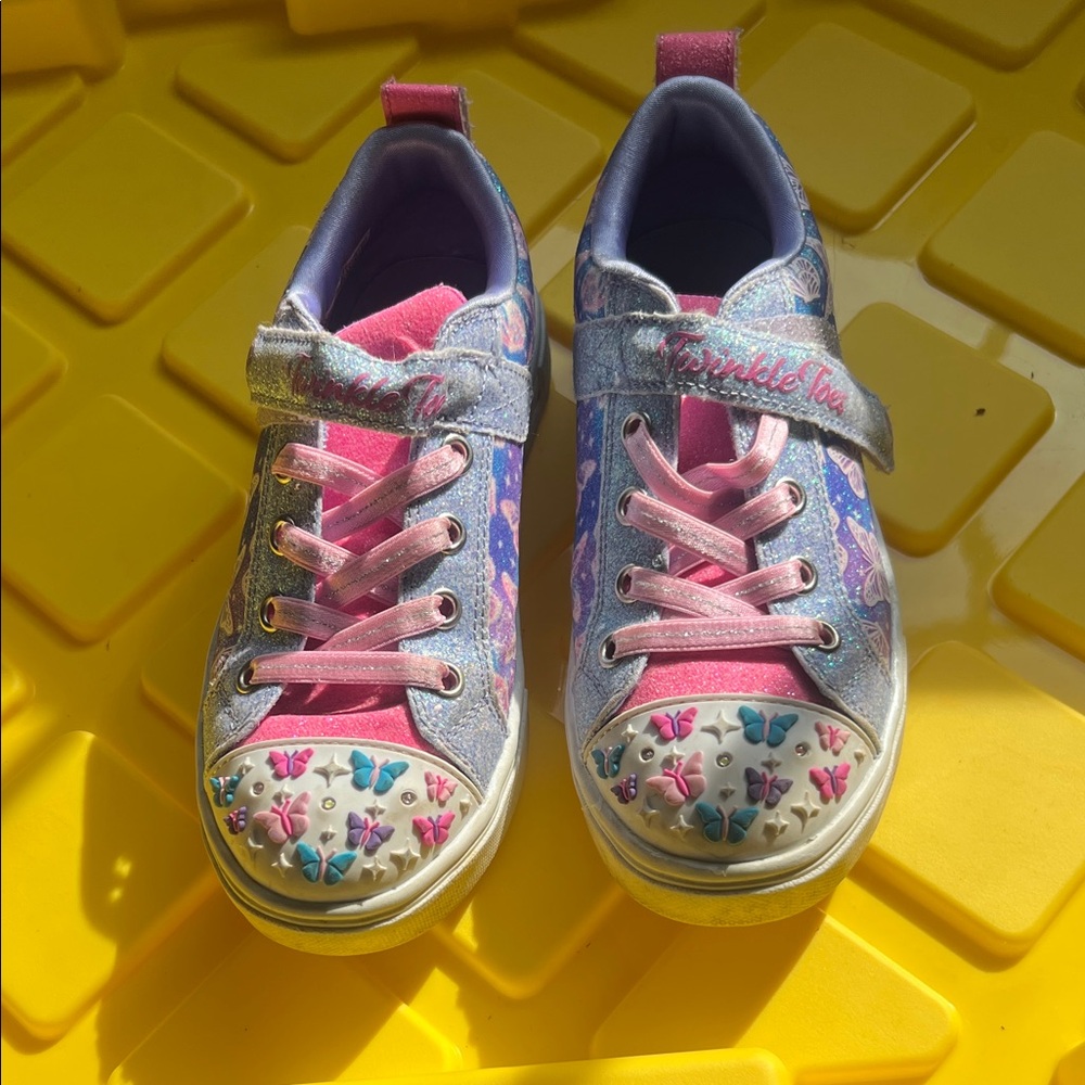 Kids Light-Up Sneakers - Pink and Blue